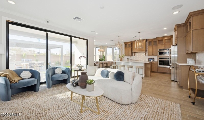 Hampton_Great Room_Classic_Palette 5