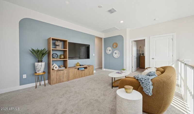 172766_Honeysuckle Trail_Hampton_Loft_Cl