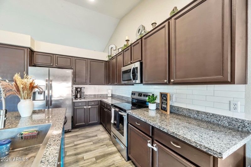 19-web-or-mls-QP- 780_8689