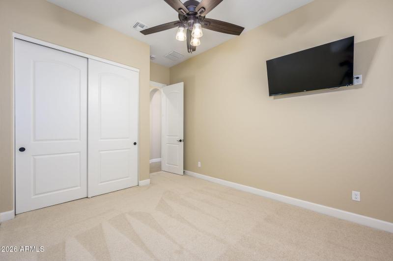 8-web-or-mls-Iris-16