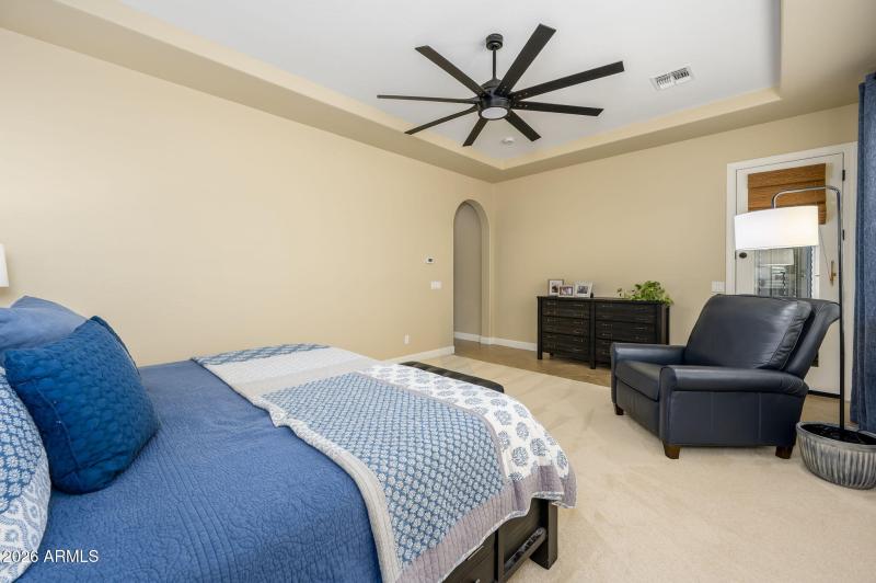 12-web-or-mls-Iris-2