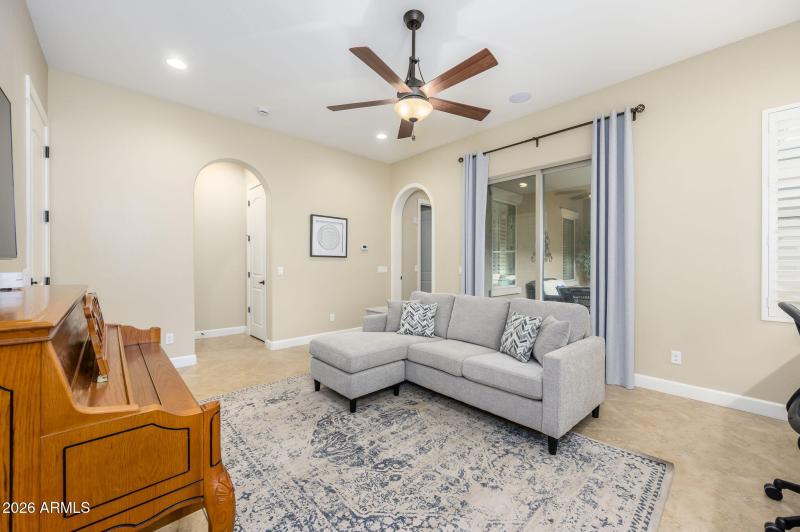 18-web-or-mls-Iris-25