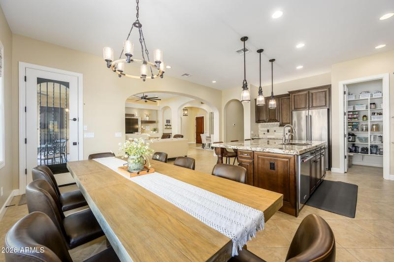 27-web-or-mls-Iris-33