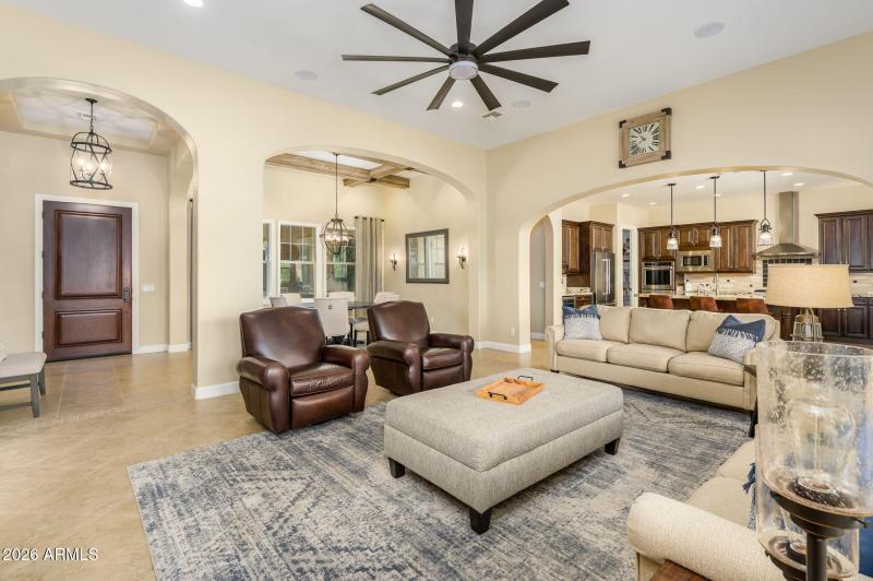 31-web-or-mls-Iris-37