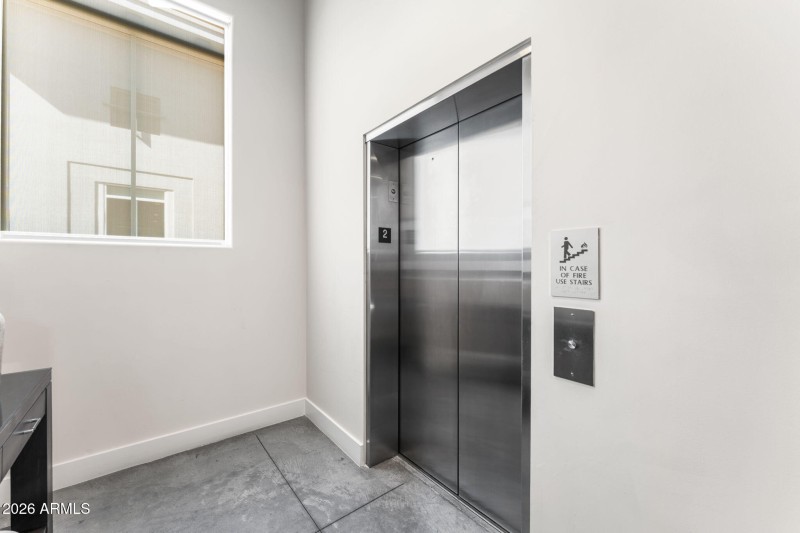 Building Elevator