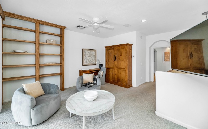 Loft/Den Area