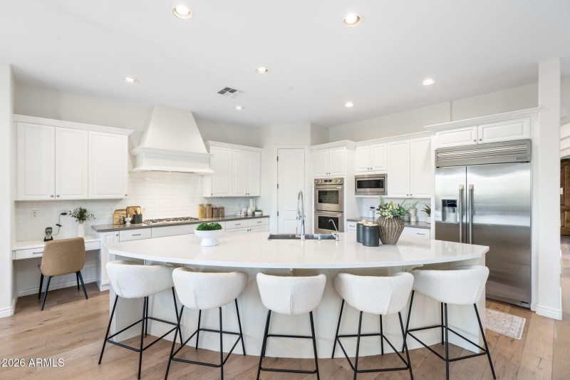 120-web-or-mls-DSC03036 (1)