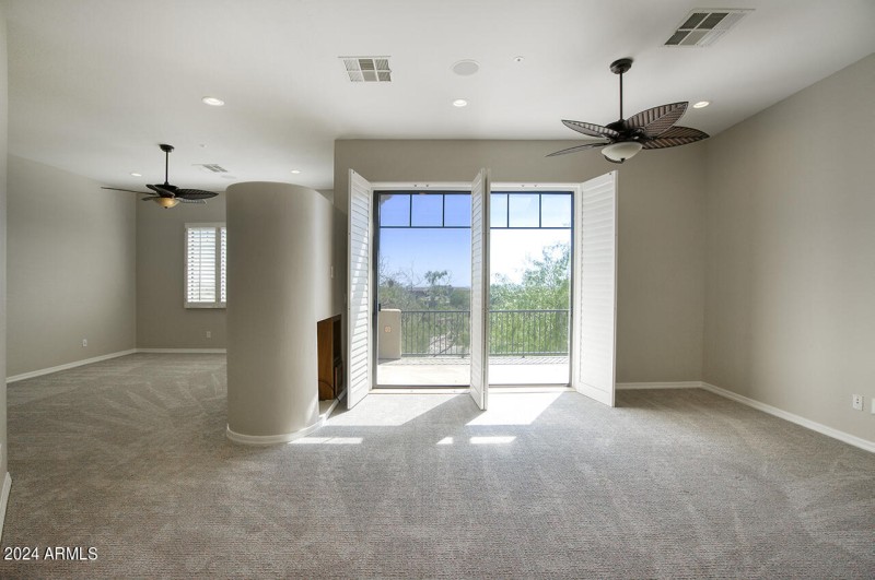 Upstairs Primary Bedroom