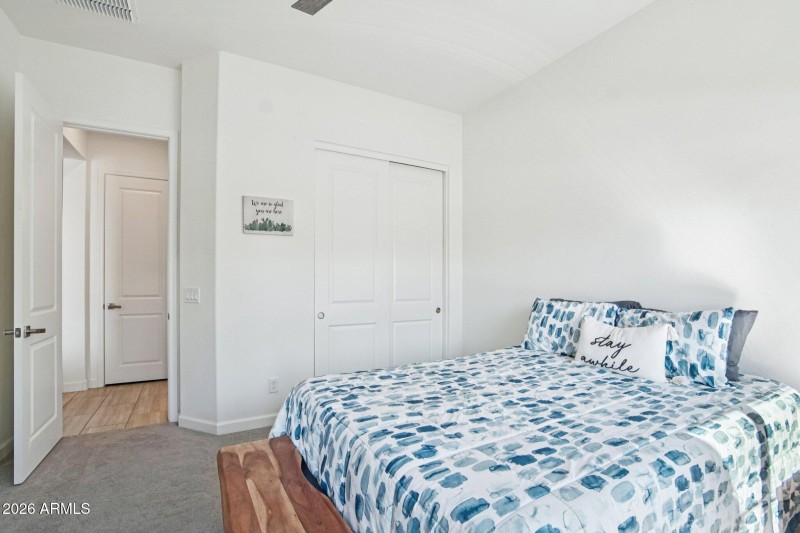 21-web-or-mls-W Montansoro Ln-S1610-017