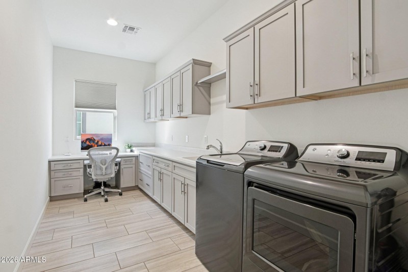 27-web-or-mls-W Montansoro Ln-S1610-021