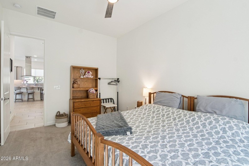 30-web-or-mls-W Montansoro Ln-S1610-024