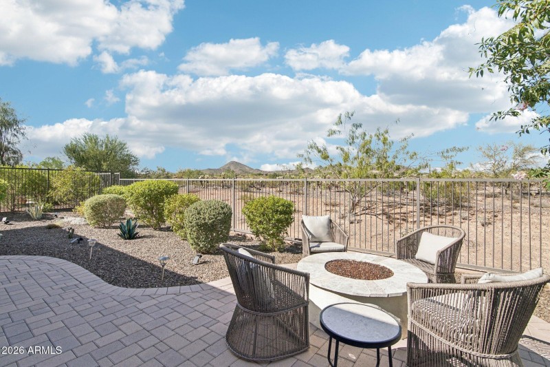 39-web-or-mls-W Montansoro Ln-S1610-033