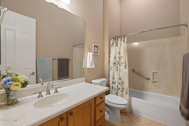 42131 N MOUNTAIN COVE Drive