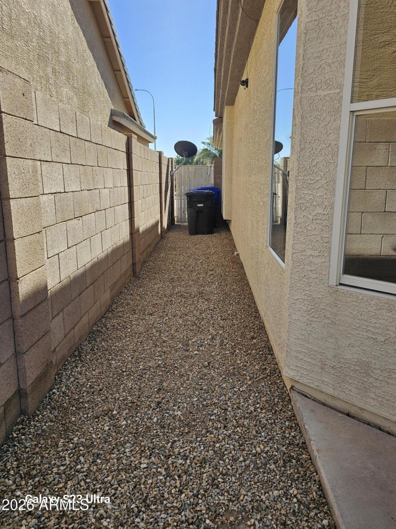 side yard