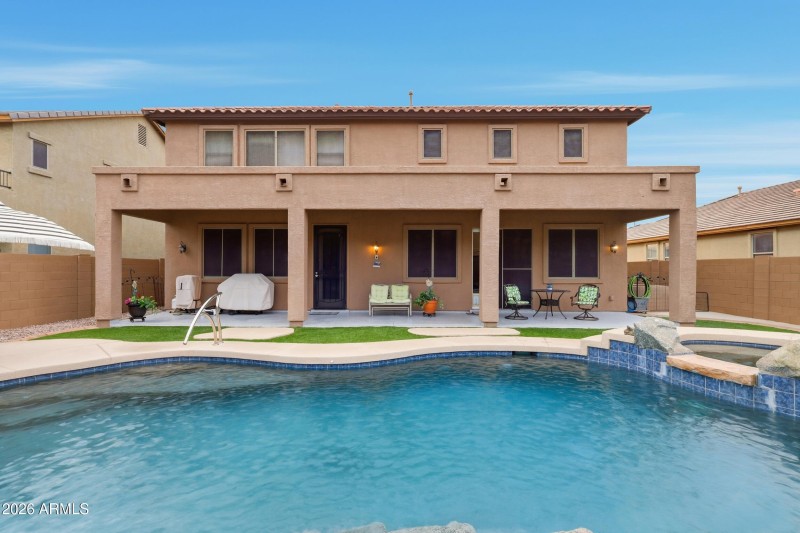 full length covered patio