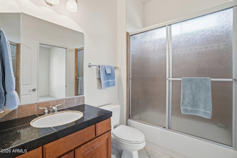 Bathroom for two Bedrooms