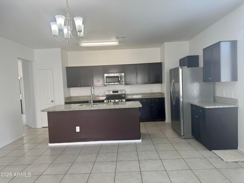 d686844c-3896-445f-b0db-b8424adba431