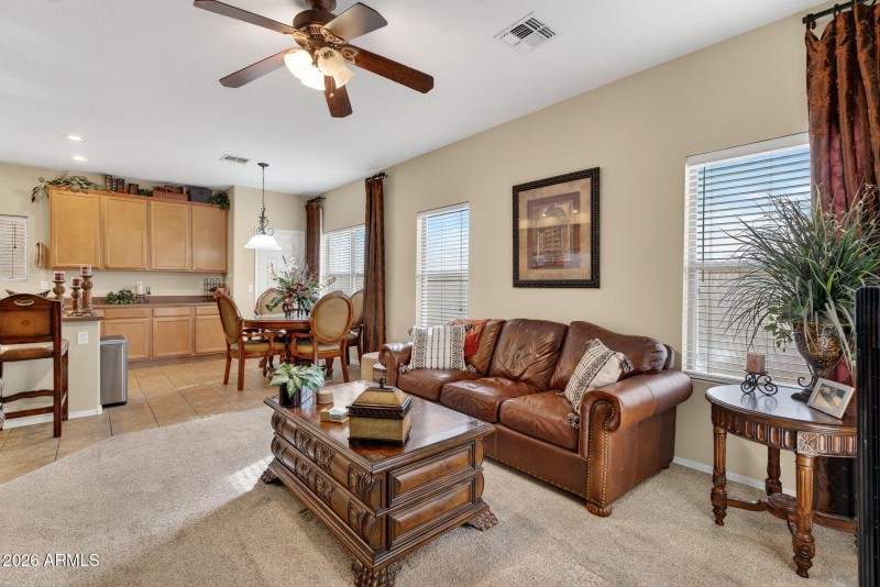 8-web-or-mls-12-E Keats Ave