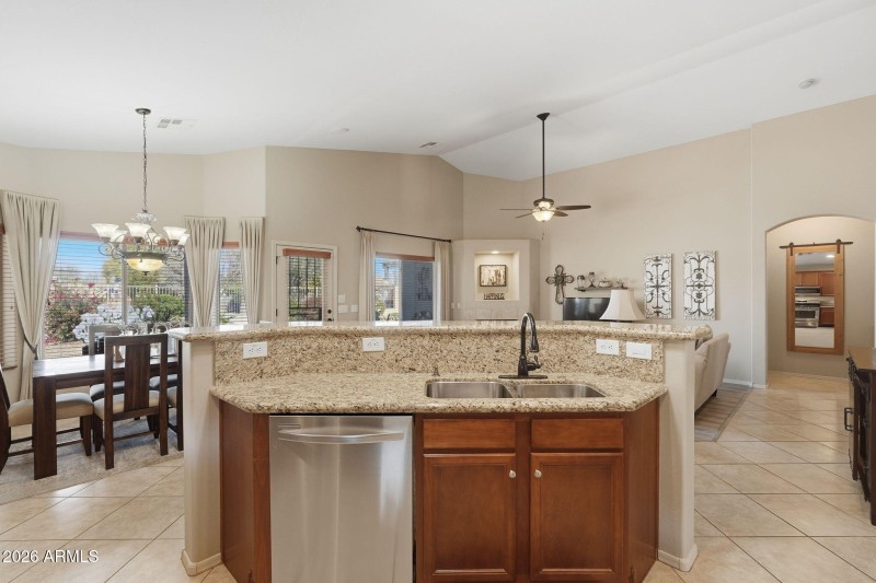 Open Kitchen