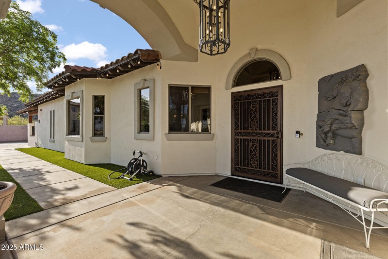 The most gorgeous entry