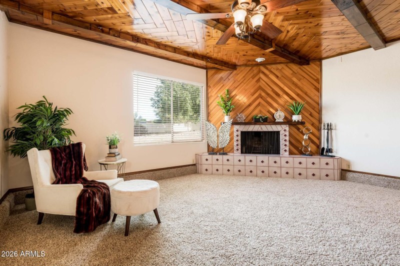 7027 W Wagoner Dr - MLS-11