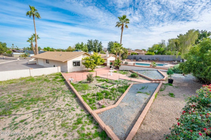 7027 W Wagoner Dr - MLS-41