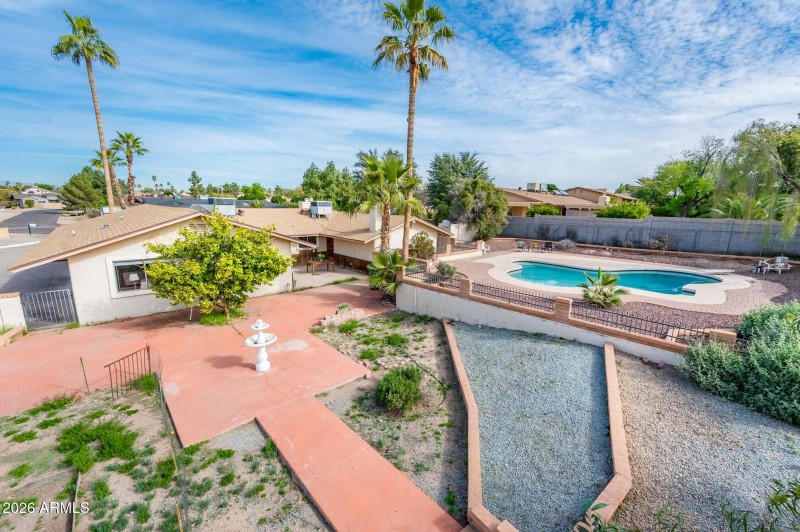 7027 W Wagoner Dr - MLS-40