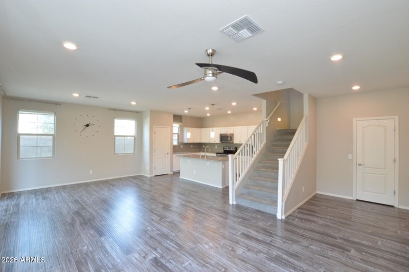 254ae436-f23e-4446-8ebe-d82a11cc2086