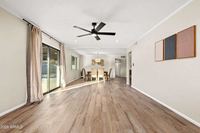 8602 N 33rd Ave - 07