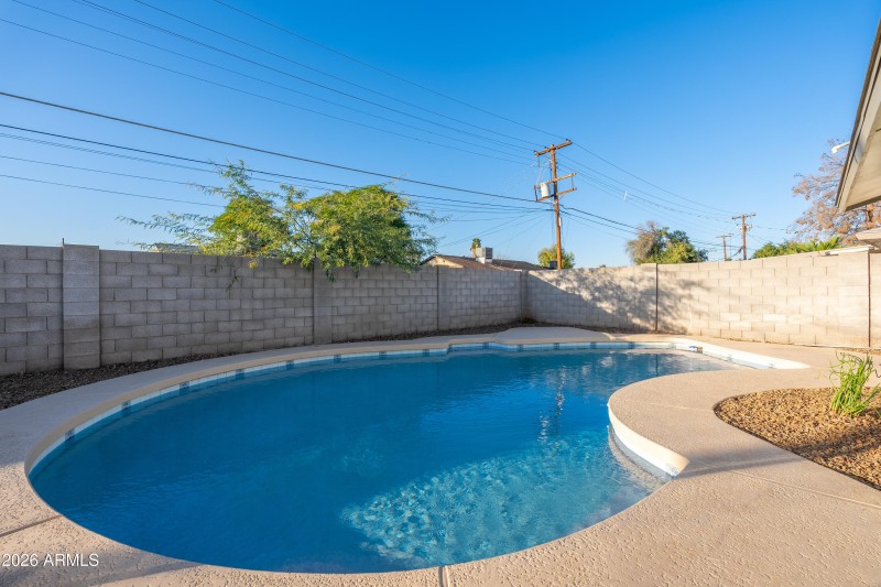 8602 N 33rd Ave - 30