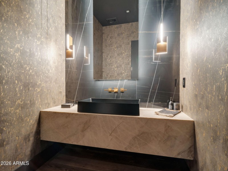 37-web-or-mls-TimberCreekImagery-37