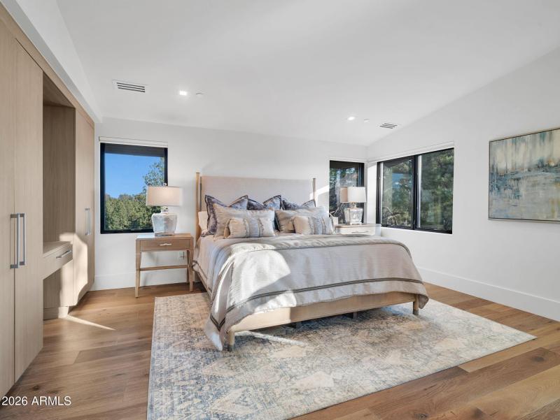 56-web-or-mls-TimberCreekImagery-56