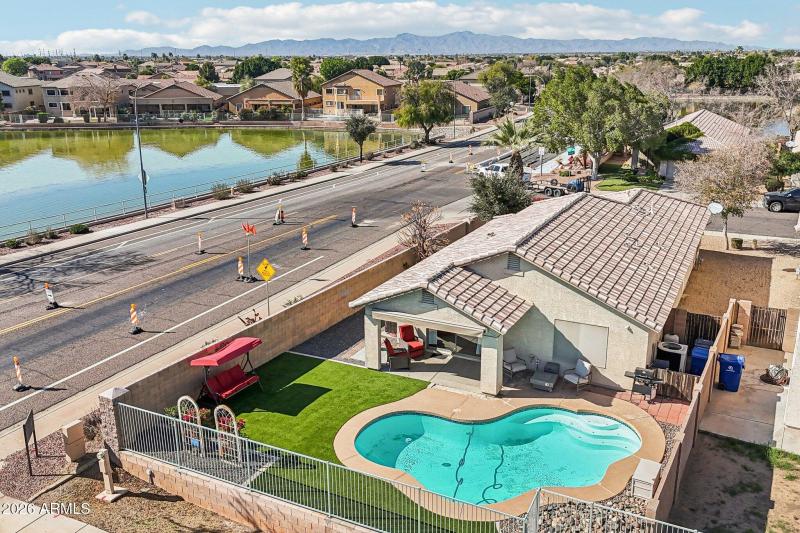 45-web-or-mls-N 107th Dr-S0402-045