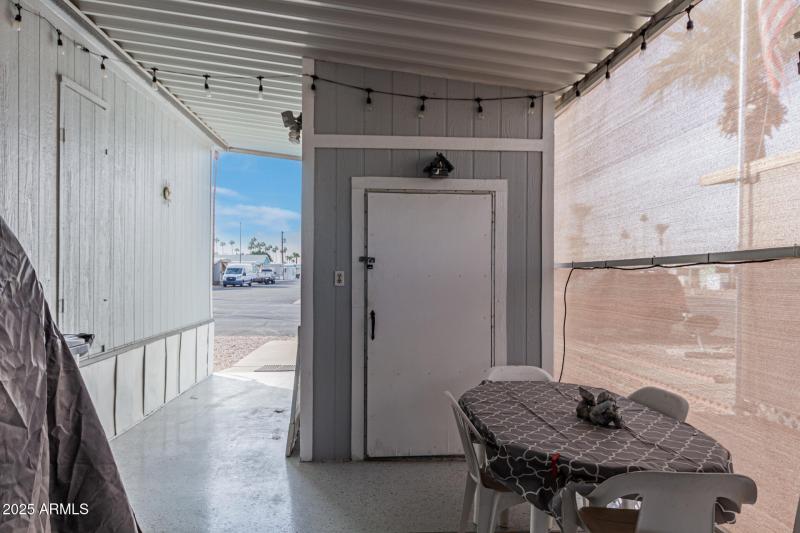 Storage & Sun Screens