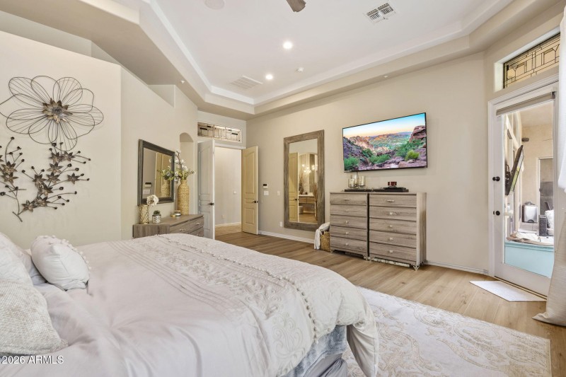 46-web-or-mls-DSC00239 (2)