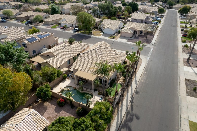 W Los Gatos Dr (7452)-43