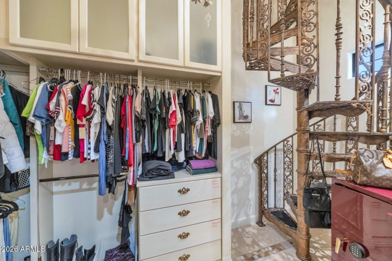 9463 E Sonoran Sunset Pass