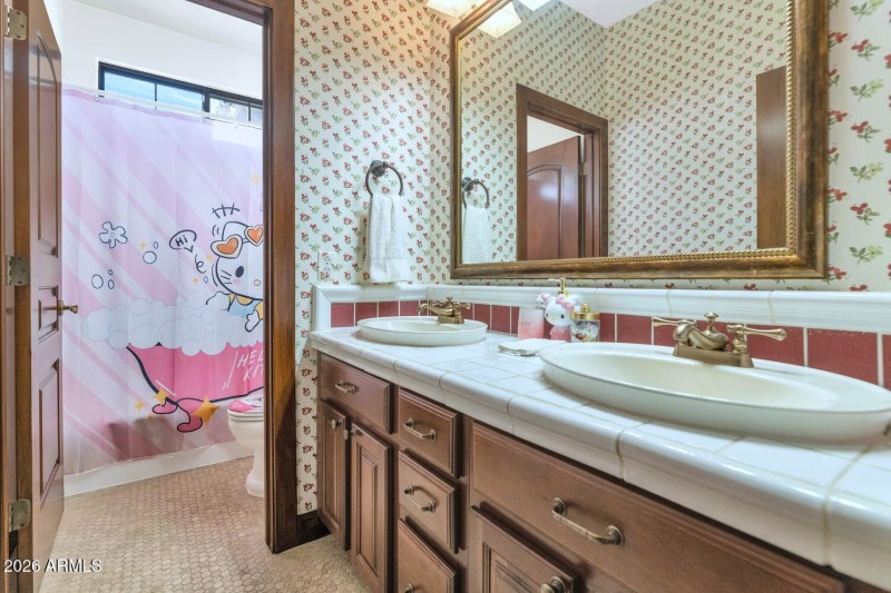 9463 E Sonoran Sunset Pass