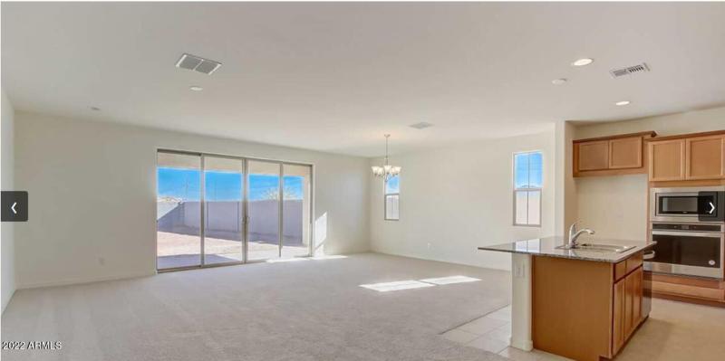 B5834566-910F-4A88-BDEE-1E99D2678527