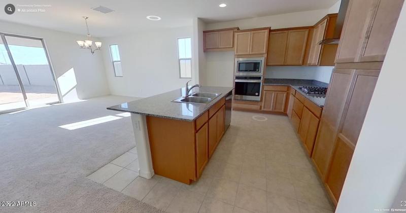 73F2BC6B-780D-47EC-9D76-4C4A43C8DE0F