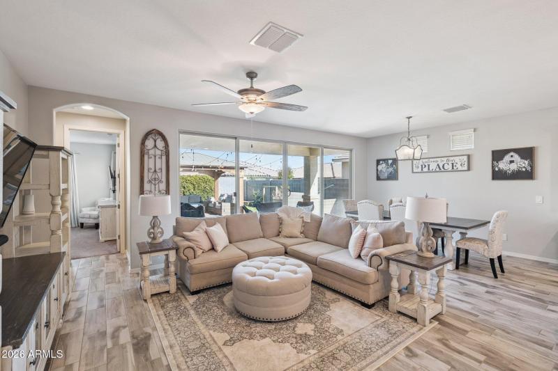 5-web-or-mls-2820-w-havasu-dr