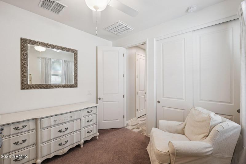 22-web-or-mls-2820-w-havasu-dr