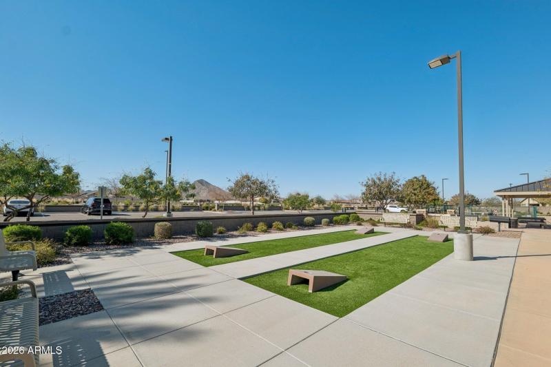 42-web-or-mls-2820-w-havasu-dr