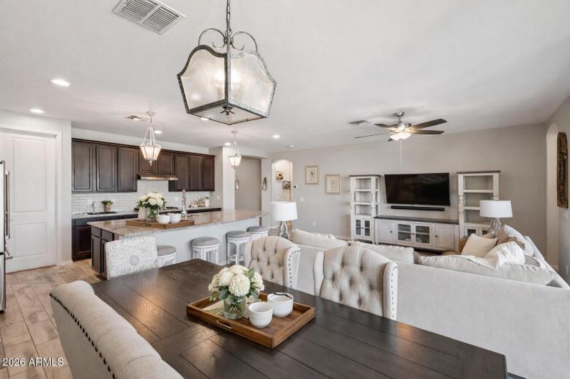 kitchen 2 with staging