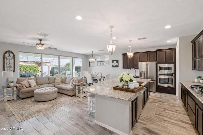 kitchen 4 with staging