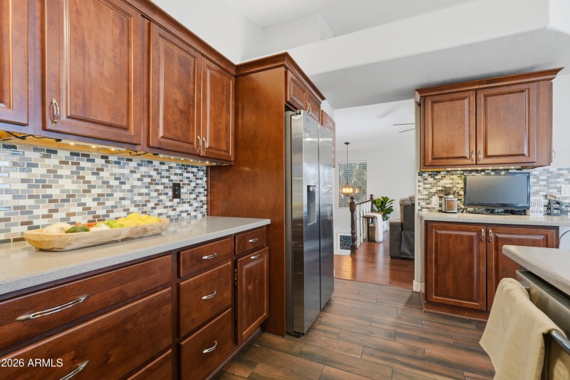 Wood plank tile flooring