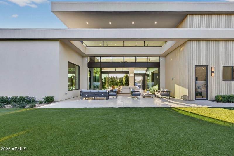 3_7919C166-73BE-4624-82AE-32EF218838F1