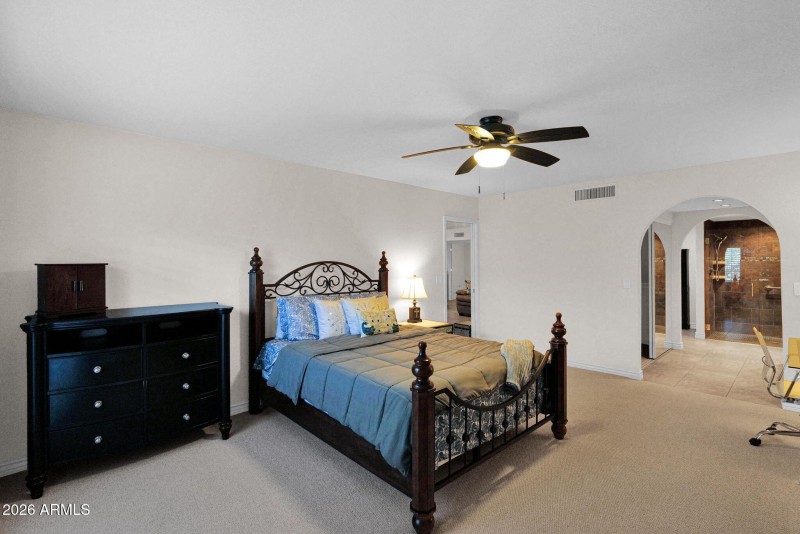 Spacious Primary Suite