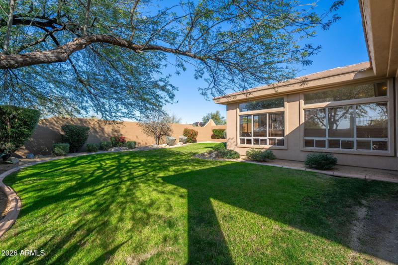 11544 E Running Deer Trl - 37