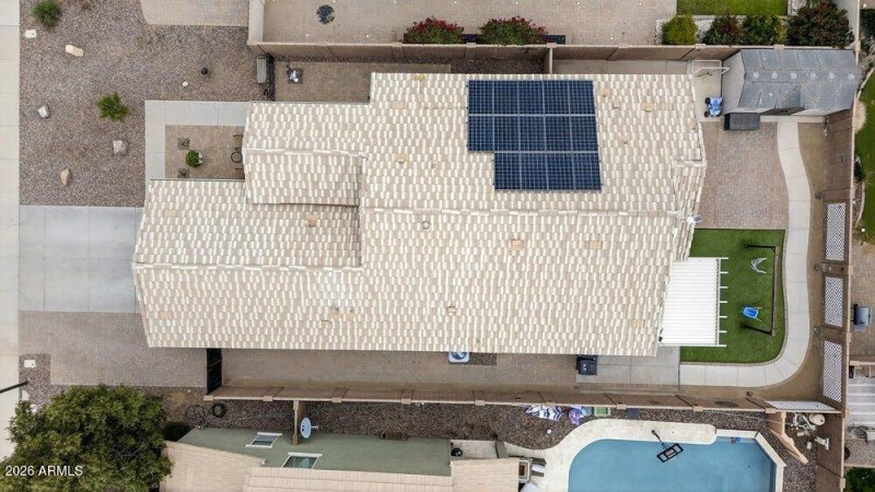 036_49-web-or-mls-13-e_saddlebrook_rd_26